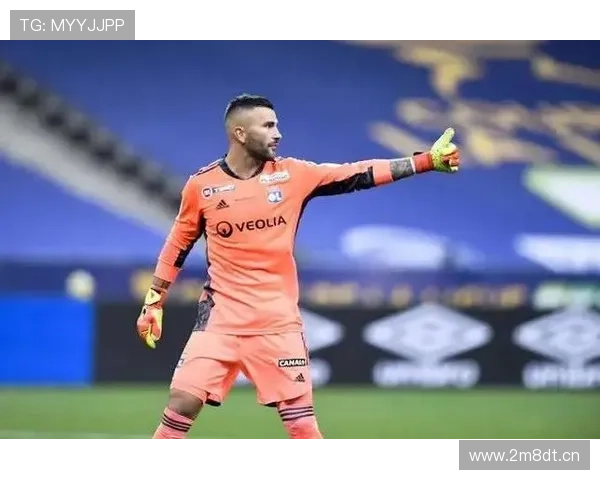 南特门将安东尼洛佩斯疑似诈伤帮队友开斋 南特门将安东尼洛佩斯疑似诈伤帮队友开斋